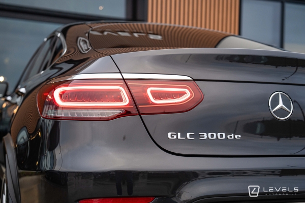 Mercedes GLC COUPE 300DE 4MATIC AMG LINE 9G-TRONIC