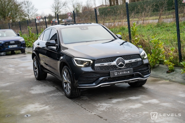 Mercedes GLC COUPE 300DE 4MATIC AMG LINE 9G-TRONIC