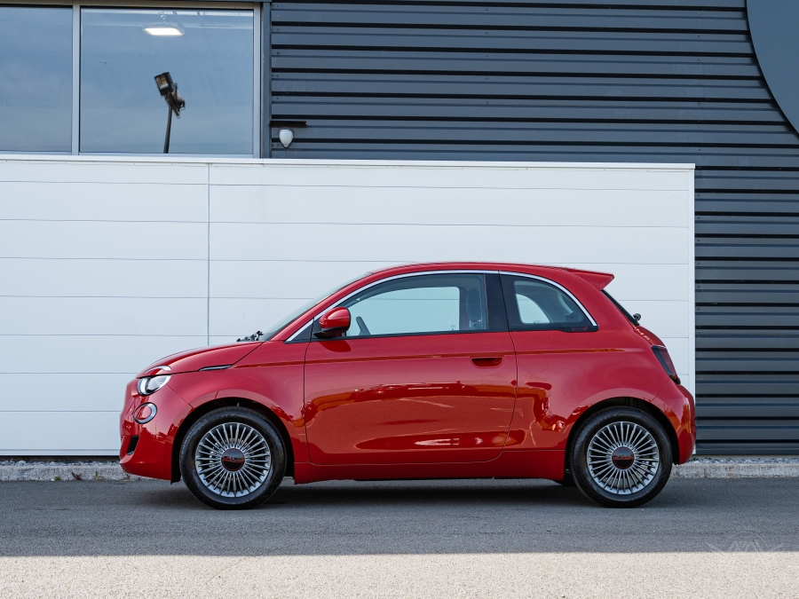 Fiat 500 Electrique Serie Spéciale Red
