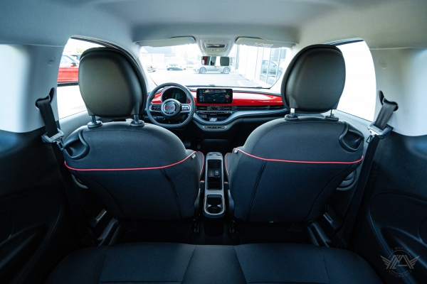 Fiat 500 Electrique Serie Spéciale Red