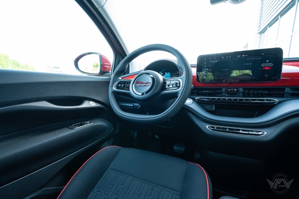 Fiat 500 Electrique Serie Spéciale Red