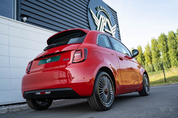 Fiat 500 Electrique Serie Spéciale Red