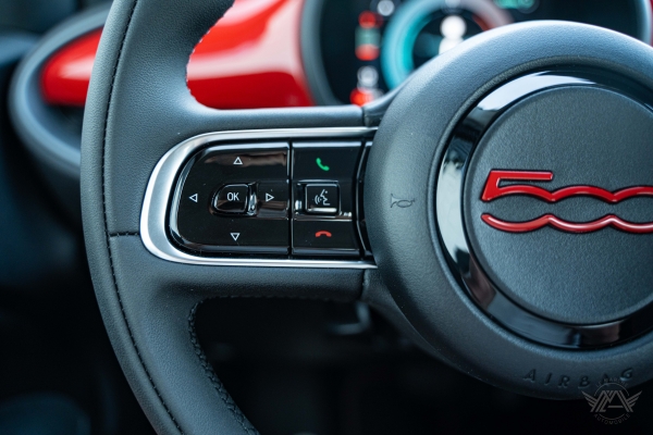 Fiat 500 Electrique Serie Spéciale Red