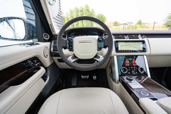 Land Rover RANGE ROVER VOGUE PHEV P400E LWB