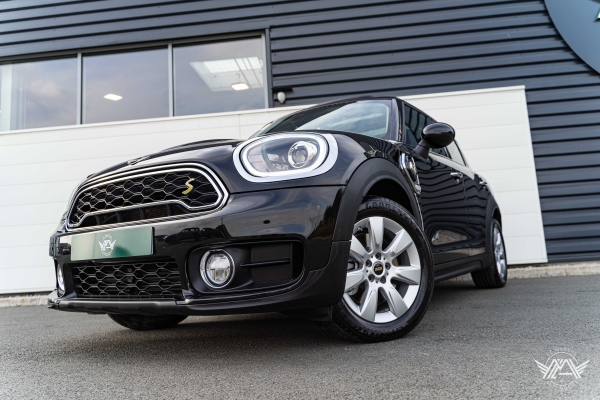 MINI COUNTRYMAN COOPER SE HYBRIDE 136 + 88 CH ALL4 BUSINESS DESIGN BVA6