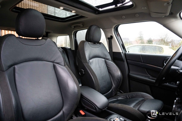 MINI COUNTRYMAN COOPER SE HYBRIDE 136 + 88 CH ALL4 BUSINESS DESIGN BVA6