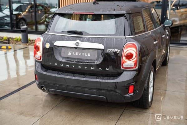 MINI COUNTRYMAN COOPER SE HYBRIDE 136 + 88 CH ALL4 BUSINESS DESIGN BVA6