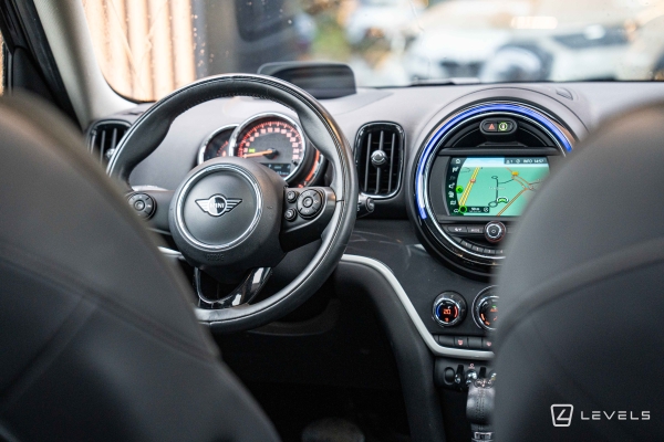 MINI COUNTRYMAN COOPER SE HYBRIDE 136 + 88 CH ALL4 BUSINESS DESIGN BVA6