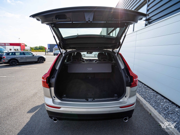  Volvo XC60 D4 190 CH INITIATE EDITION GEARTRONIC 8
