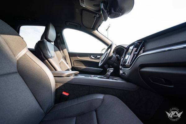  Volvo XC60 D4 190 CH INITIATE EDITION GEARTRONIC 8