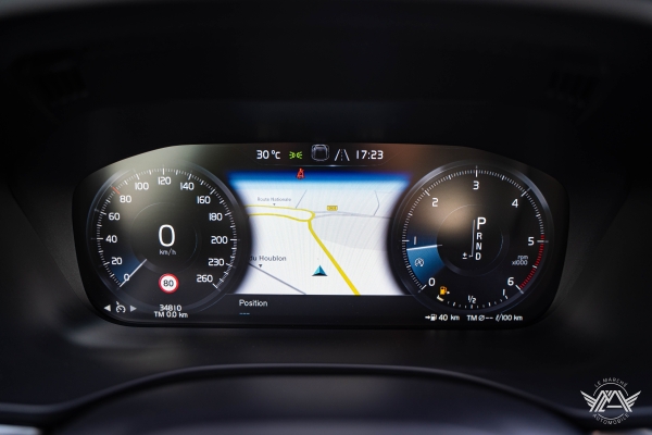  Volvo XC60 D4 190 CH INITIATE EDITION GEARTRONIC 8