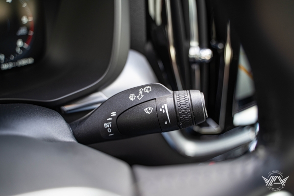  Volvo XC60 D4 190 CH INITIATE EDITION GEARTRONIC 8