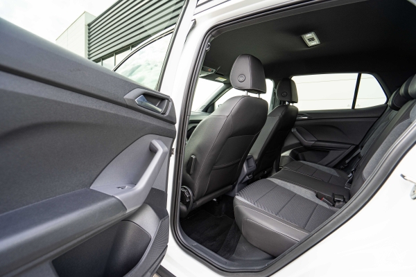  Volkswagen T-CROSS TSI 115 R-LINE DSG7