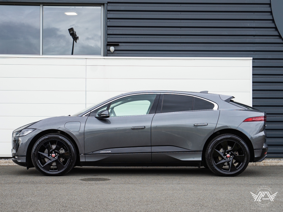 I-PACE EV400 AWD SE 