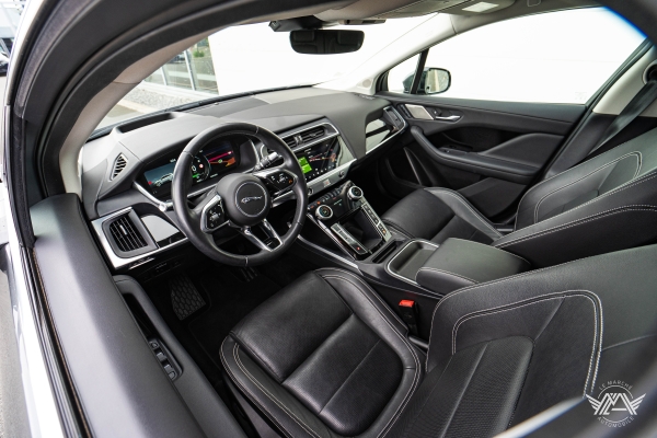 Jaguar  I-PACE EV400 AWD SE 