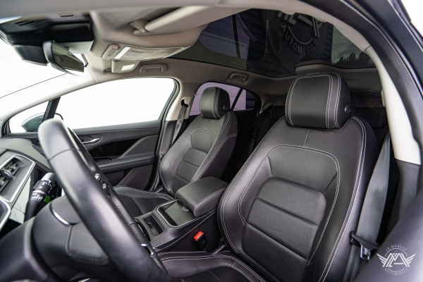 Jaguar  I-PACE EV400 AWD SE 