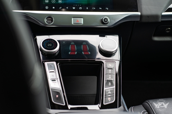 Jaguar  I-PACE EV400 AWD SE 