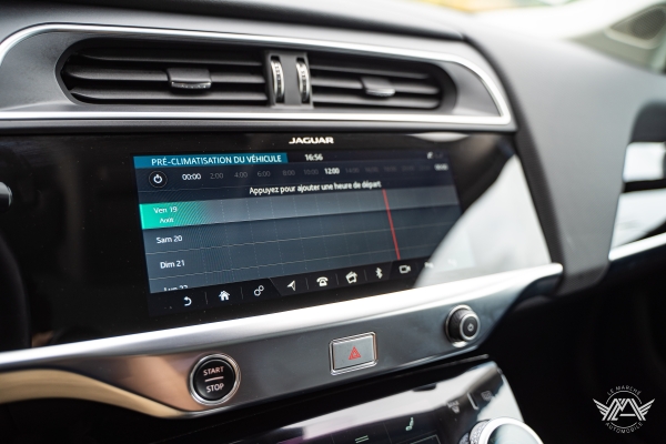 Jaguar  I-PACE EV400 AWD SE 