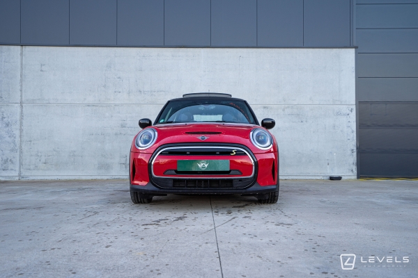 MINI ELECTRIC COOPER SE CAMDEN 184 CH BVA