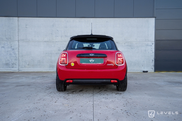 MINI ELECTRIC COOPER SE CAMDEN 184 CH BVA