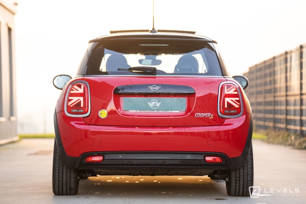 MINI ELECTRIC COOPER SE CAMDEN 184 CH BVA