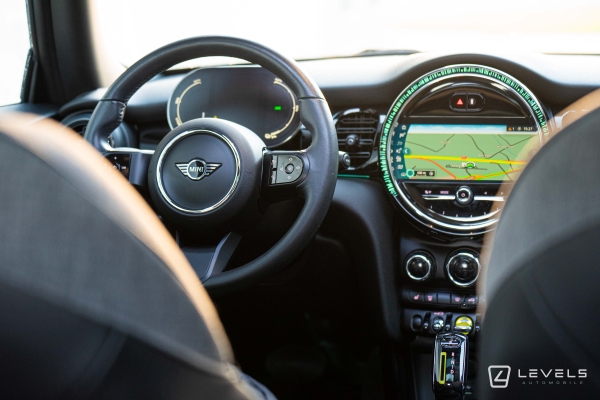 MINI ELECTRIC COOPER SE CAMDEN 184 CH BVA