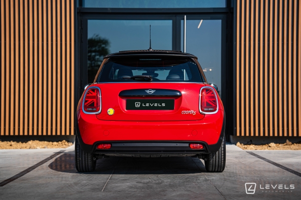 MINI ELECTRIC COOPER SE CAMDEN 184 CH BVA