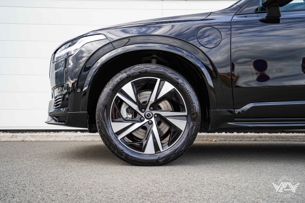  Volvo XC90 T8 R-DESIGN TWIN ENGINE AWD 303+87 ch GEARTRONIC 8