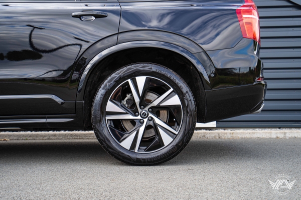  Volvo XC90 T8 R-DESIGN TWIN ENGINE AWD 303+87 ch GEARTRONIC 8