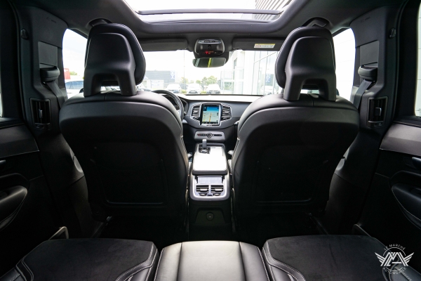  Volvo XC90 T8 R-DESIGN TWIN ENGINE AWD 303+87 ch GEARTRONIC 8