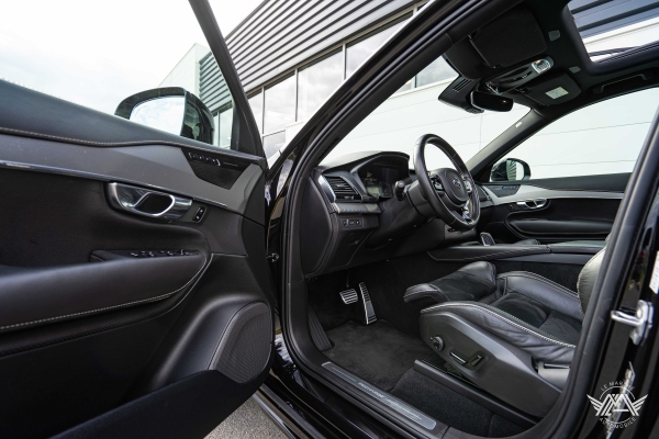  Volvo XC90 T8 R-DESIGN TWIN ENGINE AWD 303+87 ch GEARTRONIC 8