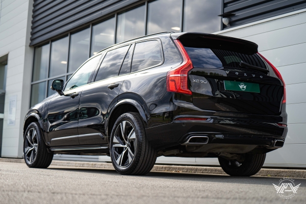 Volvo XC90 T8 R-DESIGN TWIN ENGINE AWD 303+87 ch GEARTRONIC 8