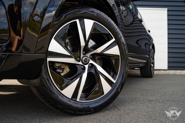  Volvo XC90 T8 R-DESIGN TWIN ENGINE AWD 303+87 ch GEARTRONIC 8