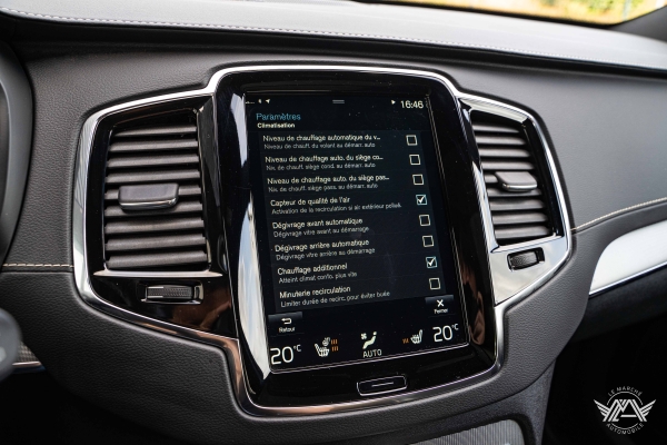  Volvo XC90 T8 R-DESIGN TWIN ENGINE AWD 303+87 ch GEARTRONIC 8