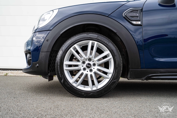 MINI COUNTRYMAN COOPER 136 CH LONGSTONE BVA7