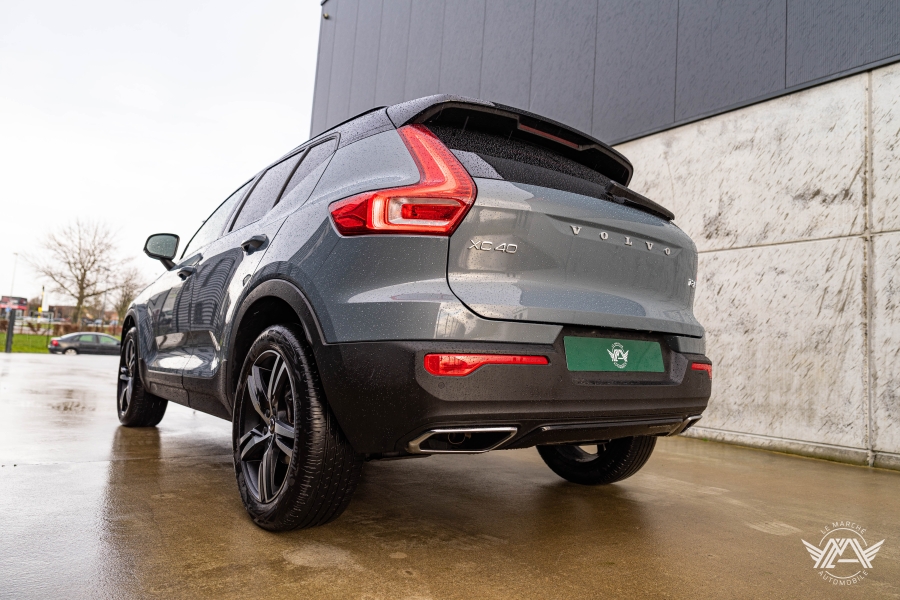 Volvo XC40 T3 163 R-DESIGN GEARTRONIC 8