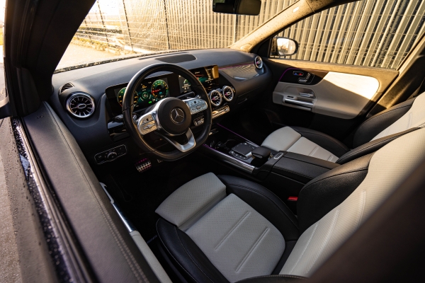 Mercedes GLA 250E AMG LINE 8G-DCT