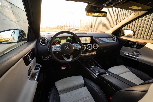 Mercedes GLA 250E AMG LINE 8G-DCT