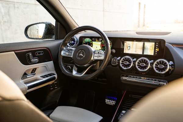 Mercedes GLA 250E AMG LINE 8G-DCT