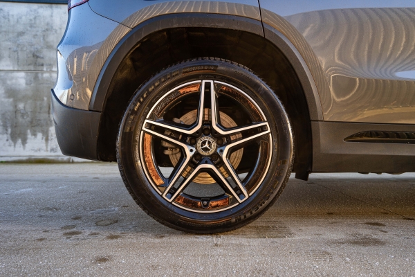 Mercedes GLA 250E AMG LINE 8G-DCT