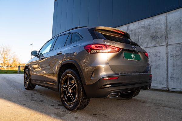 Mercedes GLA 250E AMG LINE 8G-DCT