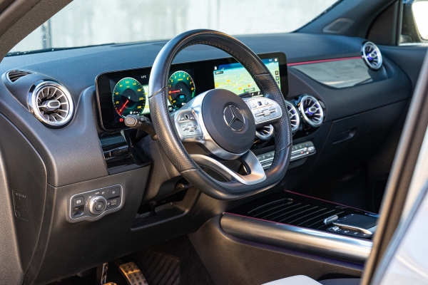 Mercedes GLA 250E AMG LINE 8G-DCT