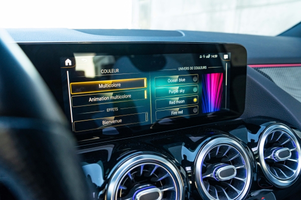 Mercedes GLA 250E AMG LINE 8G-DCT
