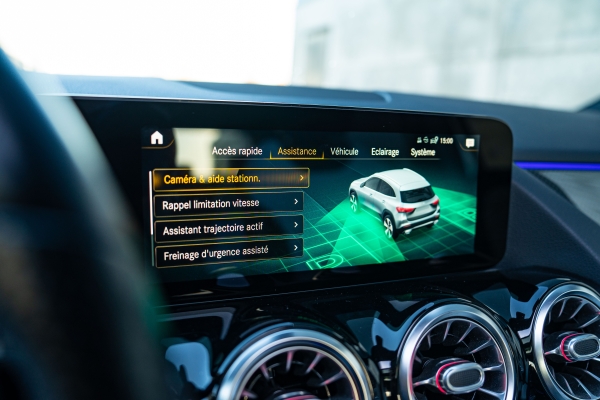 Mercedes GLA 250E AMG LINE 8G-DCT