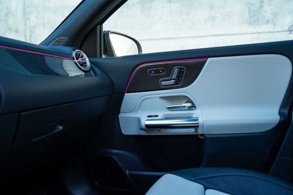 Mercedes GLA 250E AMG LINE 8G-DCT