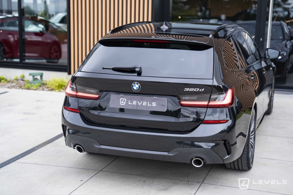 BMW SERIE 320DA TOURING 190CH M SPORT