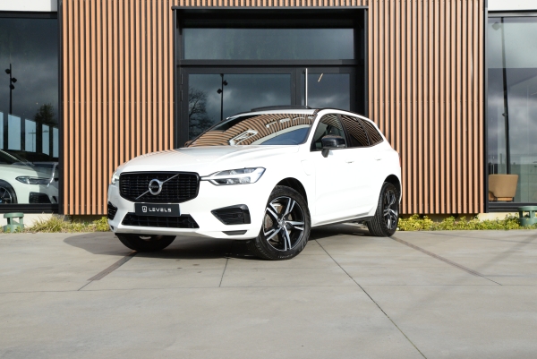 Volvo XC60 T8 RECHARGE AWD 390 CH R-DESIGN GEARTRONIC 8