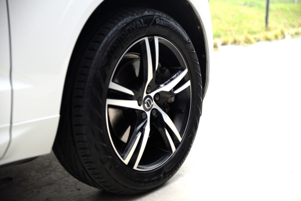 Volvo XC60 T8 RECHARGE AWD 390 CH R-DESIGN GEARTRONIC 8