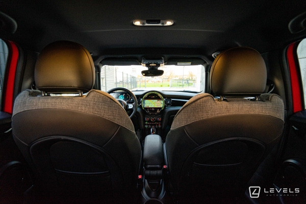 MINI 5 PORTES COOPER S 178 CH CLASSIC BVA7