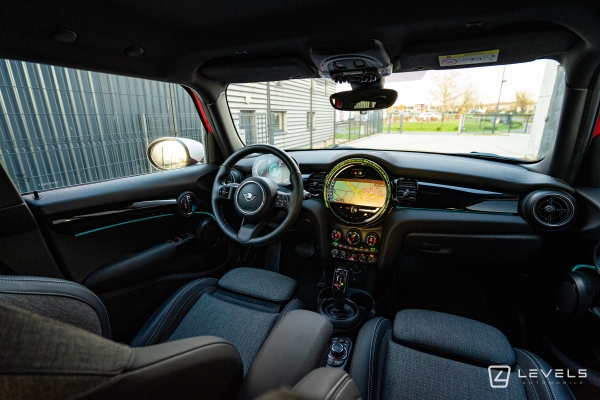 MINI 5 PORTES COOPER S 178 CH CLASSIC BVA7